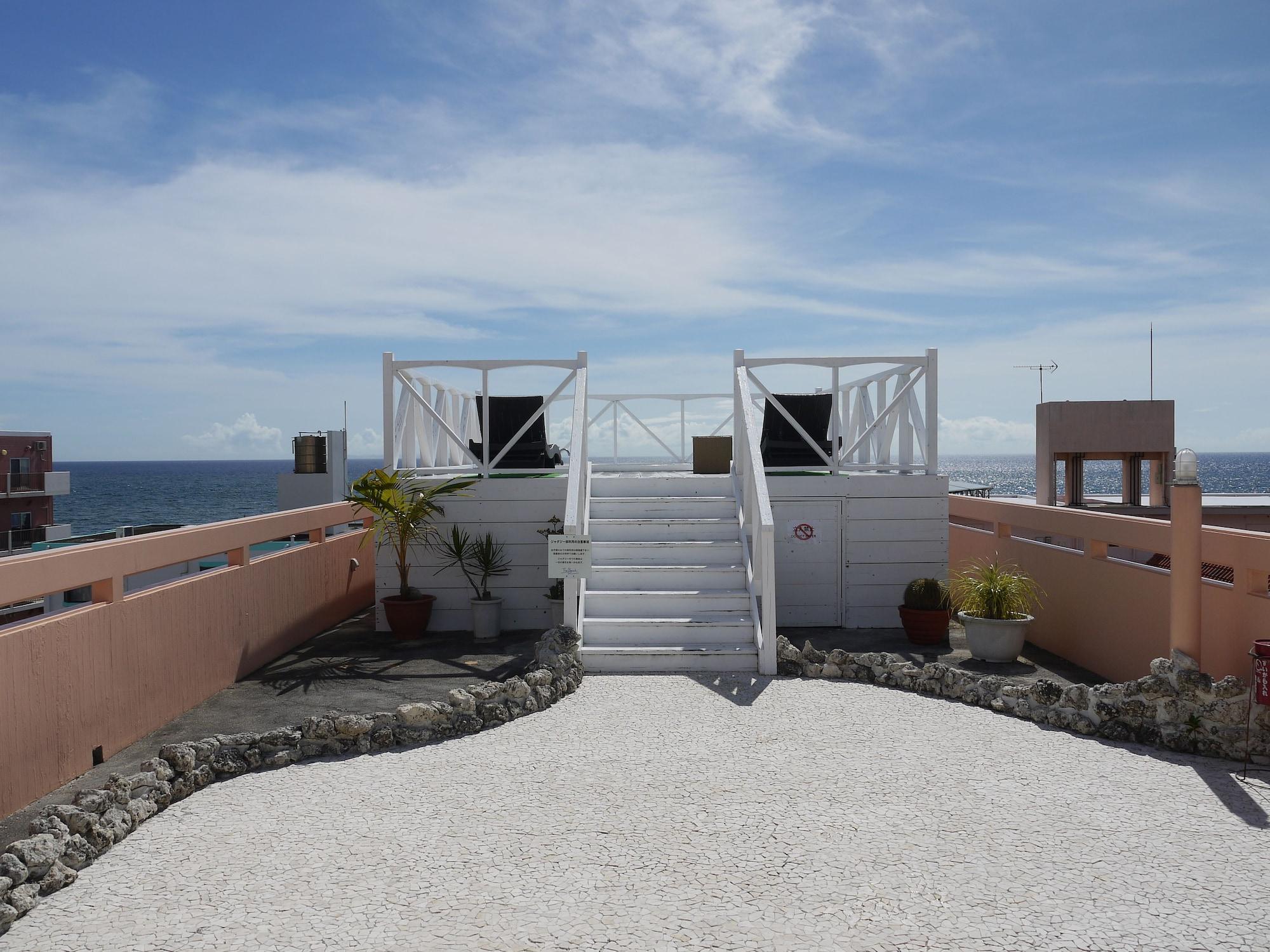 Seaside Hotel The Beach Chatan Exterior foto