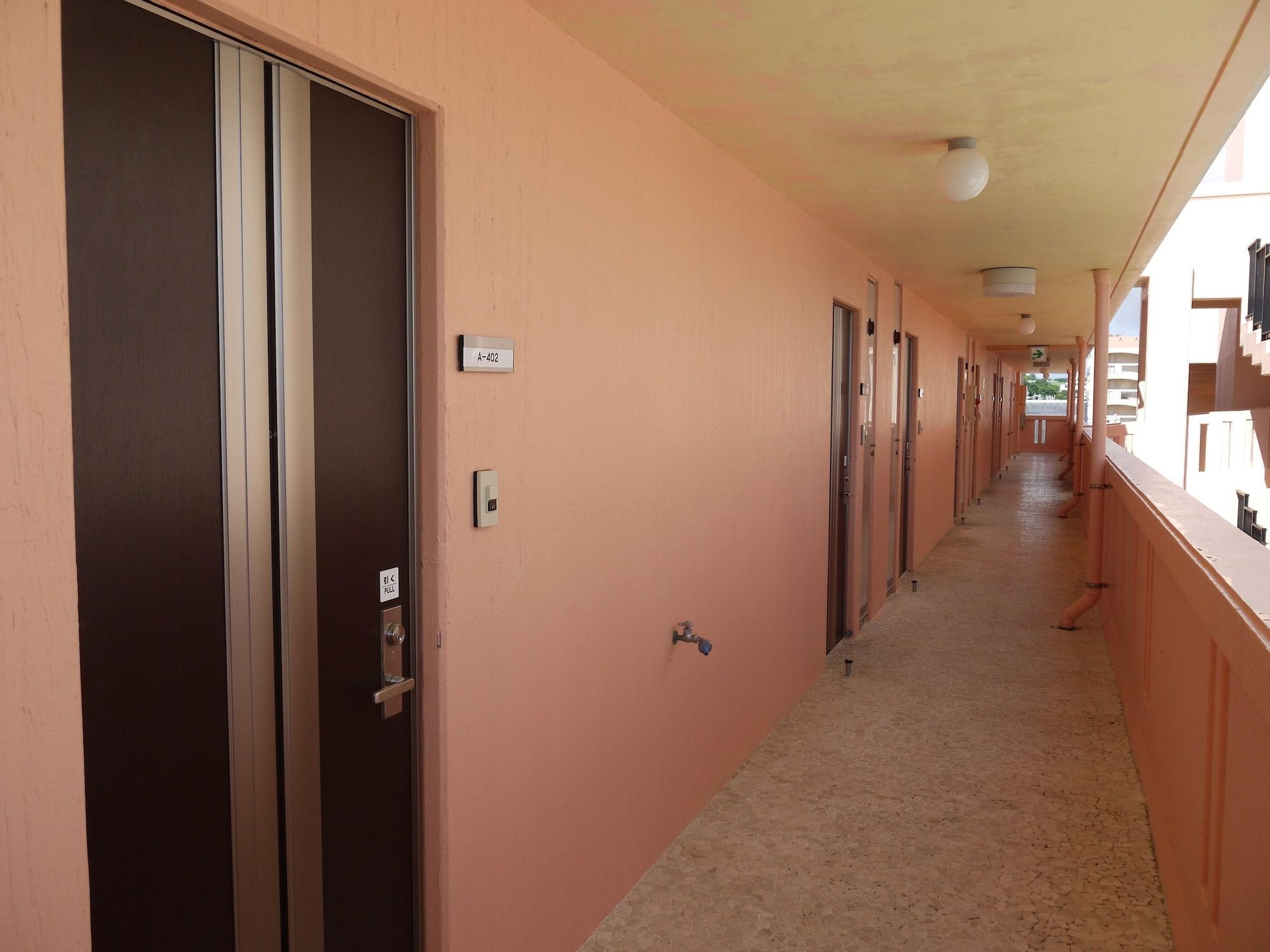 Seaside Hotel The Beach Chatan Exterior foto